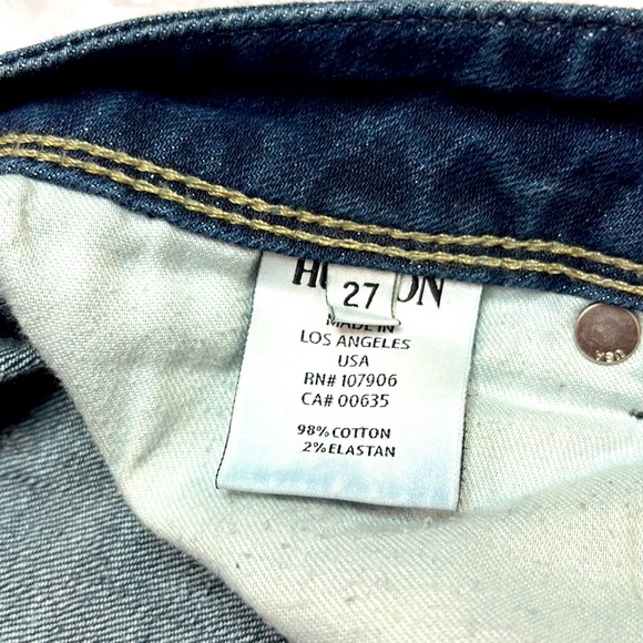 Like new Hudson jeans size 27 Straight leg dark denim. 3 front 2 back pockets‼️ - Picture 5 of 8